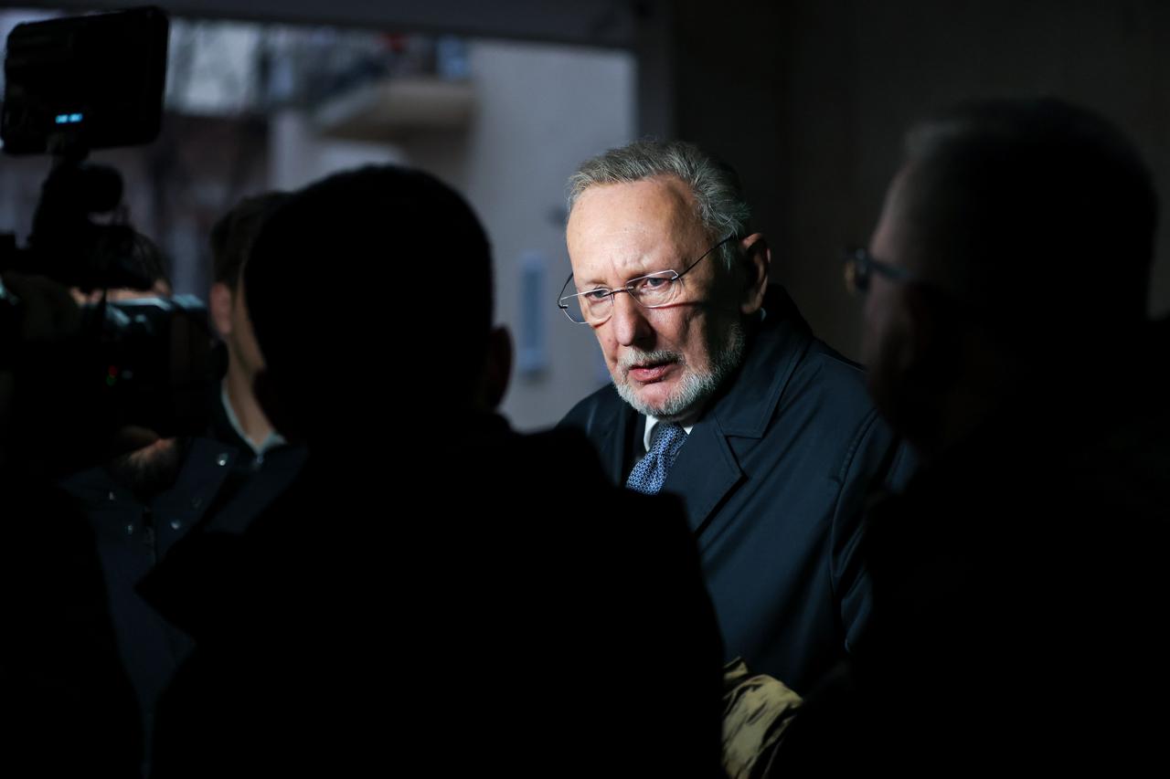 Zagreb: Dolazak na Zajedničku sjednicu Predsjedništva i Nacionalnog odbora HDZ-a