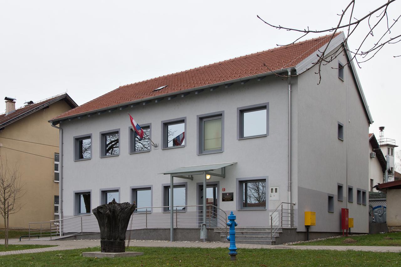 Centar za socijalnu skrb Dugo Selo