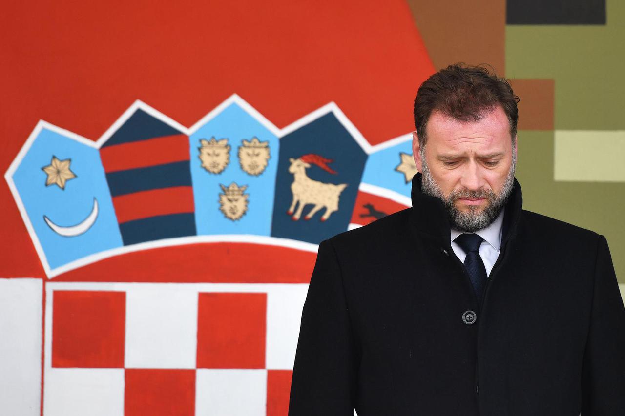 Varaždin: Ministar Banožić na ispraćaju 38. hrvatskog kontingenta u NATO operaciju u Republiku Kosovo