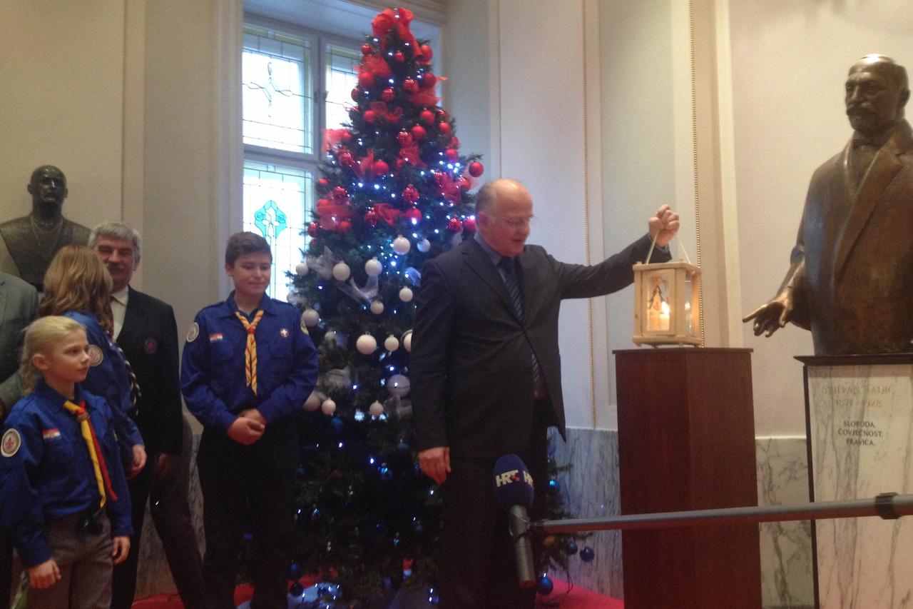 betlehemsko svjetlo, sabor