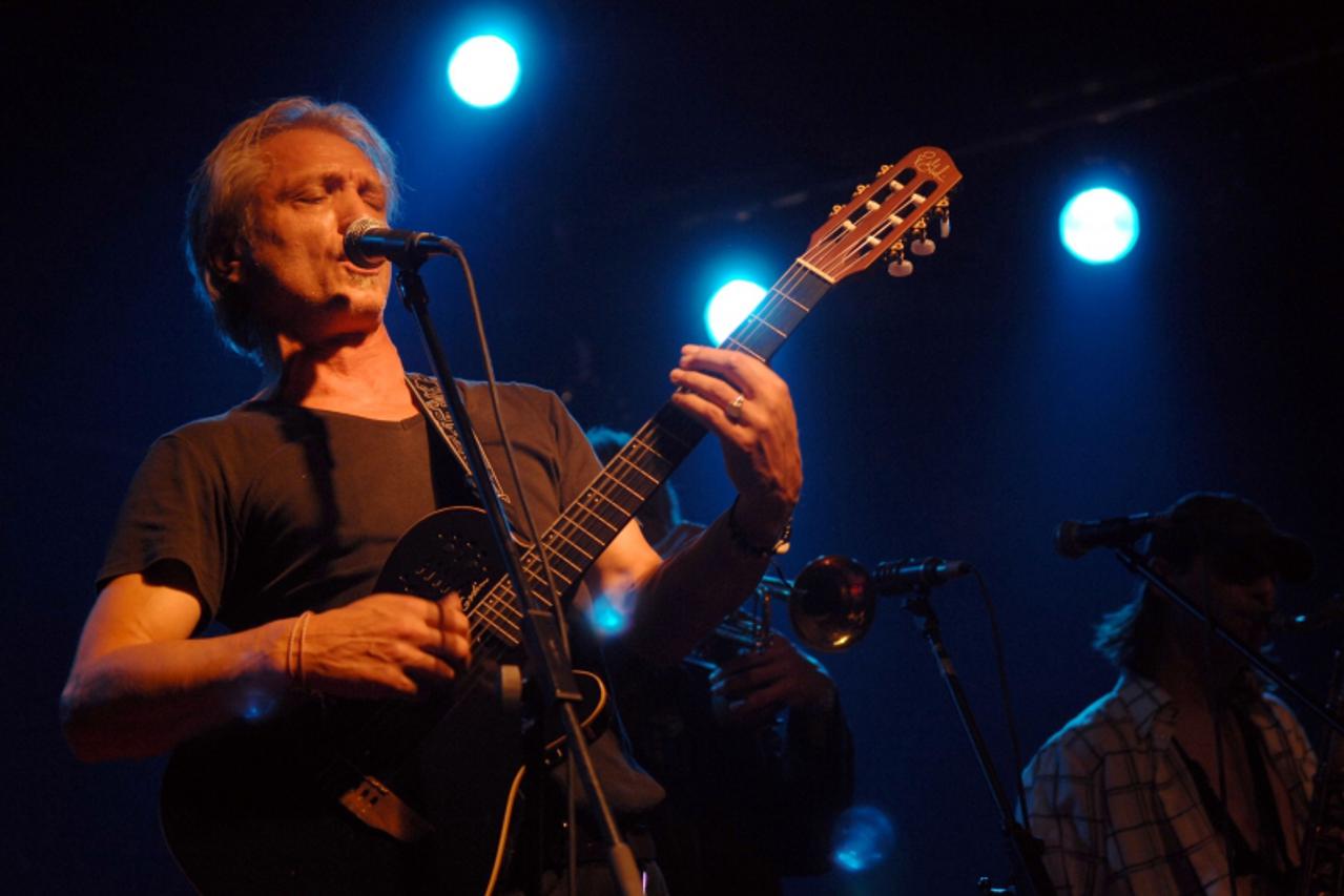 'kultura...03.10.08. koncert novog vala u tvornici Photo:Davor Visnjic/Vecernji list darko rundek'