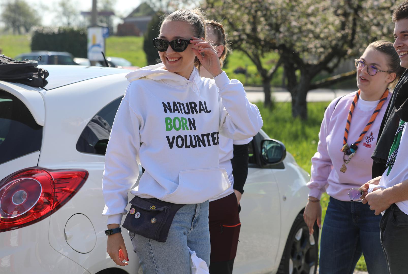 22.04.2023., Rakov Potok - Akcija Vecernjeg lista Rezolucija zemlja.Savez izvidjaca Hrvatske, Odred izviđača Okic. Ciscenje sume i okolice Rakovog Potoka. Voditeljica odreda Martina Jaklenec.  Photo: Robert Anic/PIXSELL