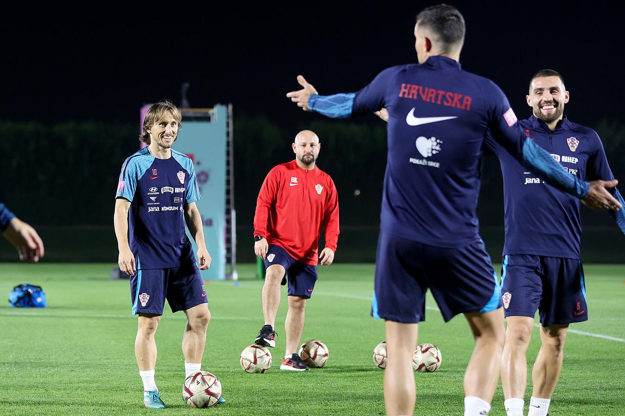 KATAR 2022 - Hrvatska nogometna reprezentacija odradila trening 