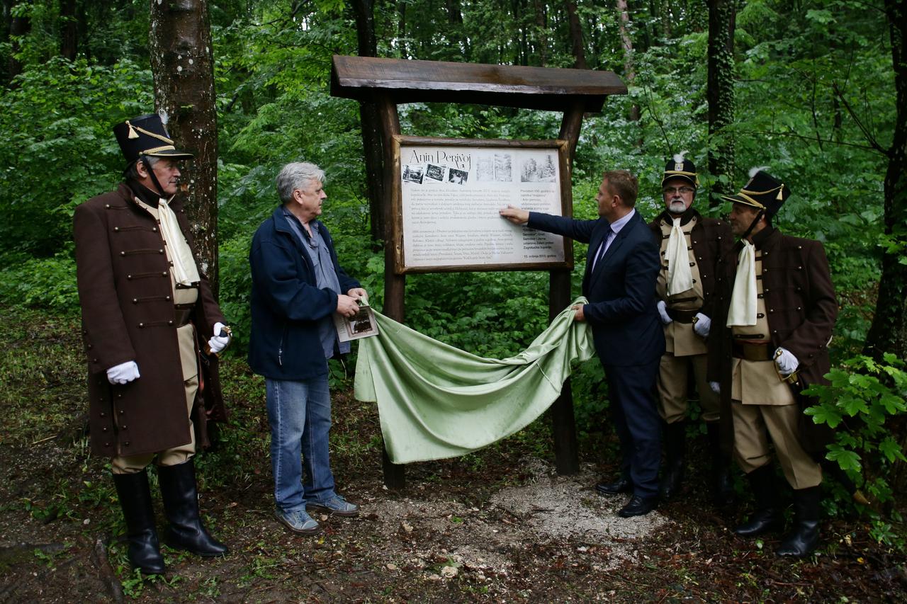 15.05.2015., Samobor - U parku Vugrinscak na Anindolu odrzana je proslava u cast 150. obljetnice parka  je u proslosti bilo omiljeno okupljaliste Samoboraca. Park je godinama bio zapusten a sad su obnovljene planinarske staze. Miroslav Ivanjscak i gradona