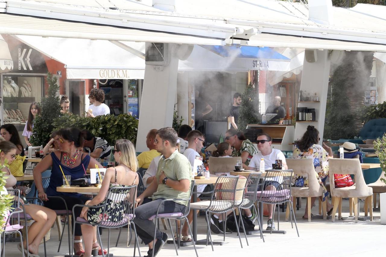 U Splitu uvedene nove mjere zaštite od koronavirusa - danas zabilježeno novih 77 slučaja