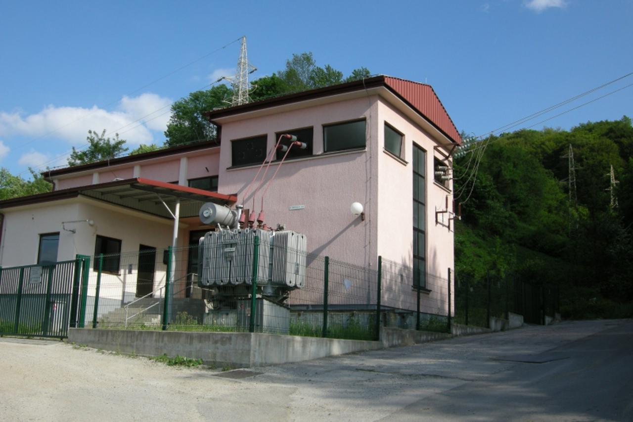 '                               '