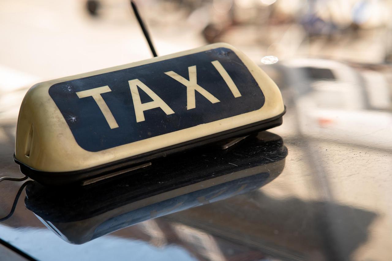 Zagreb: Reportaža o taksistima