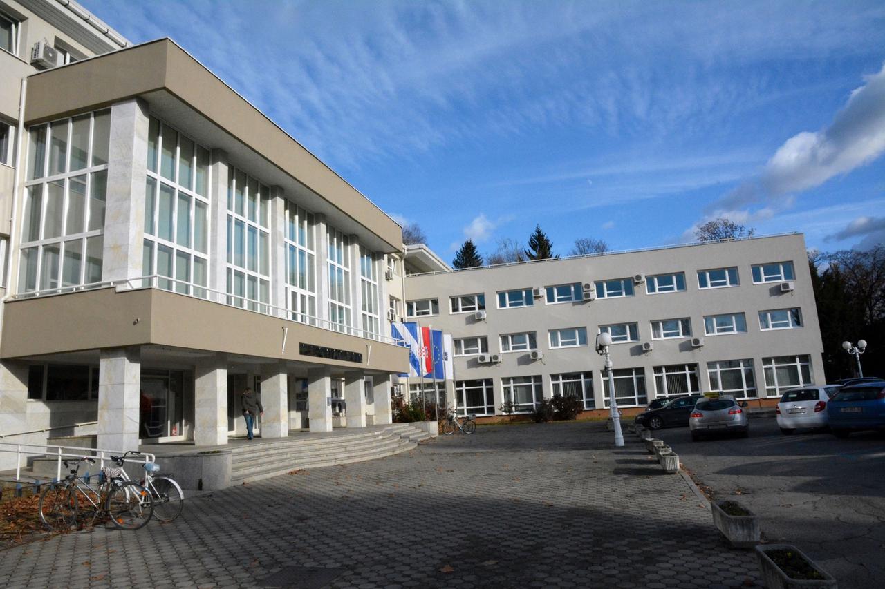 Slavonski Brod: Zgrada Brodsko-posavske županije