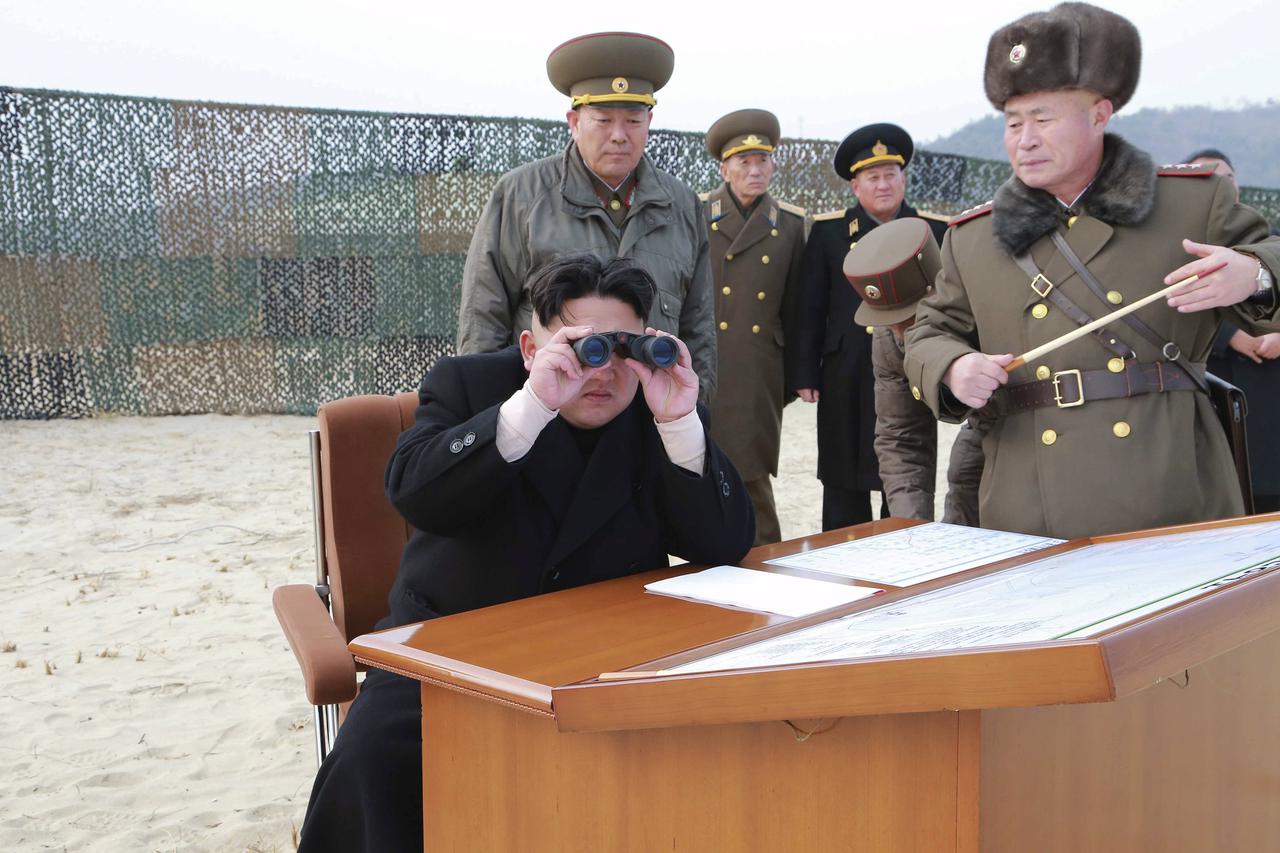 Kim Jong UN