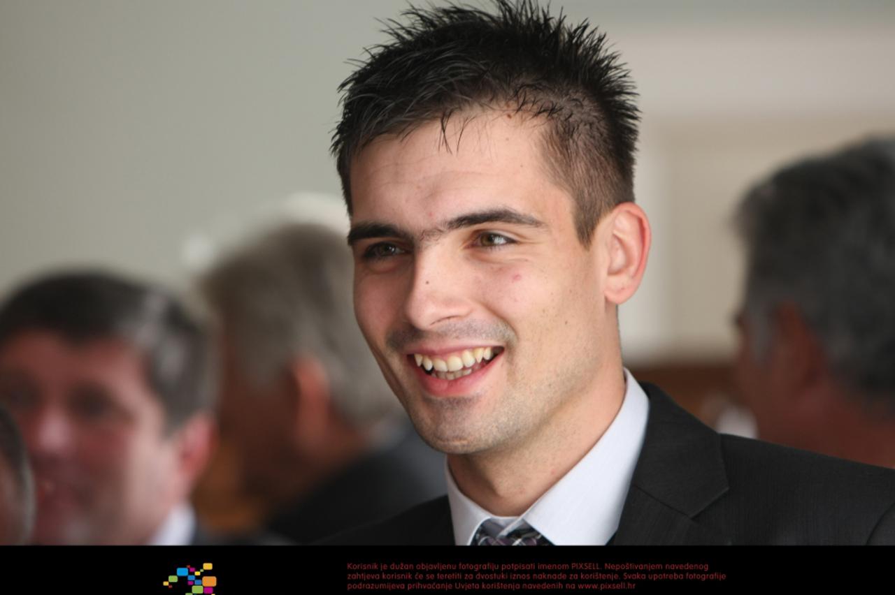 perkovic01_PXL_kar_221210