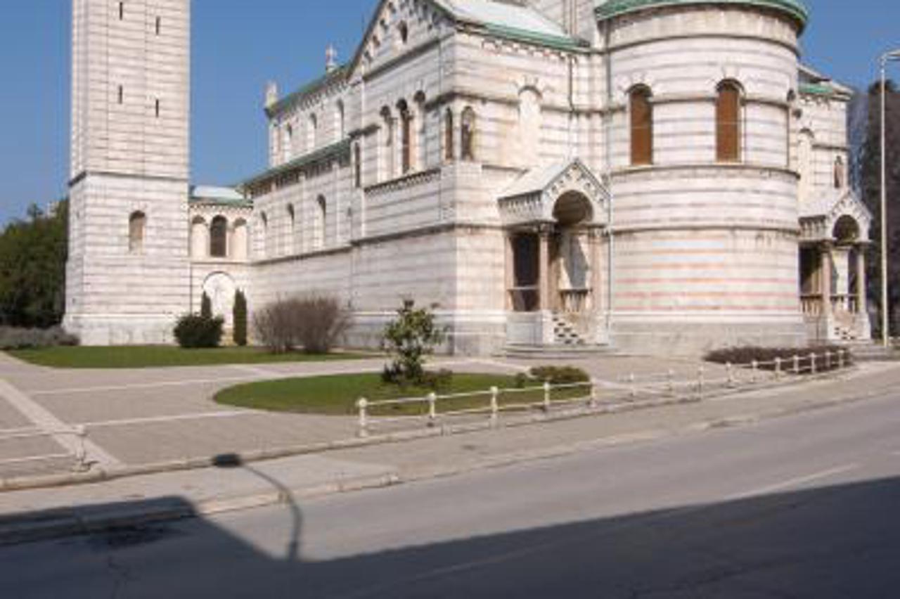 mornaricka crkva (1)