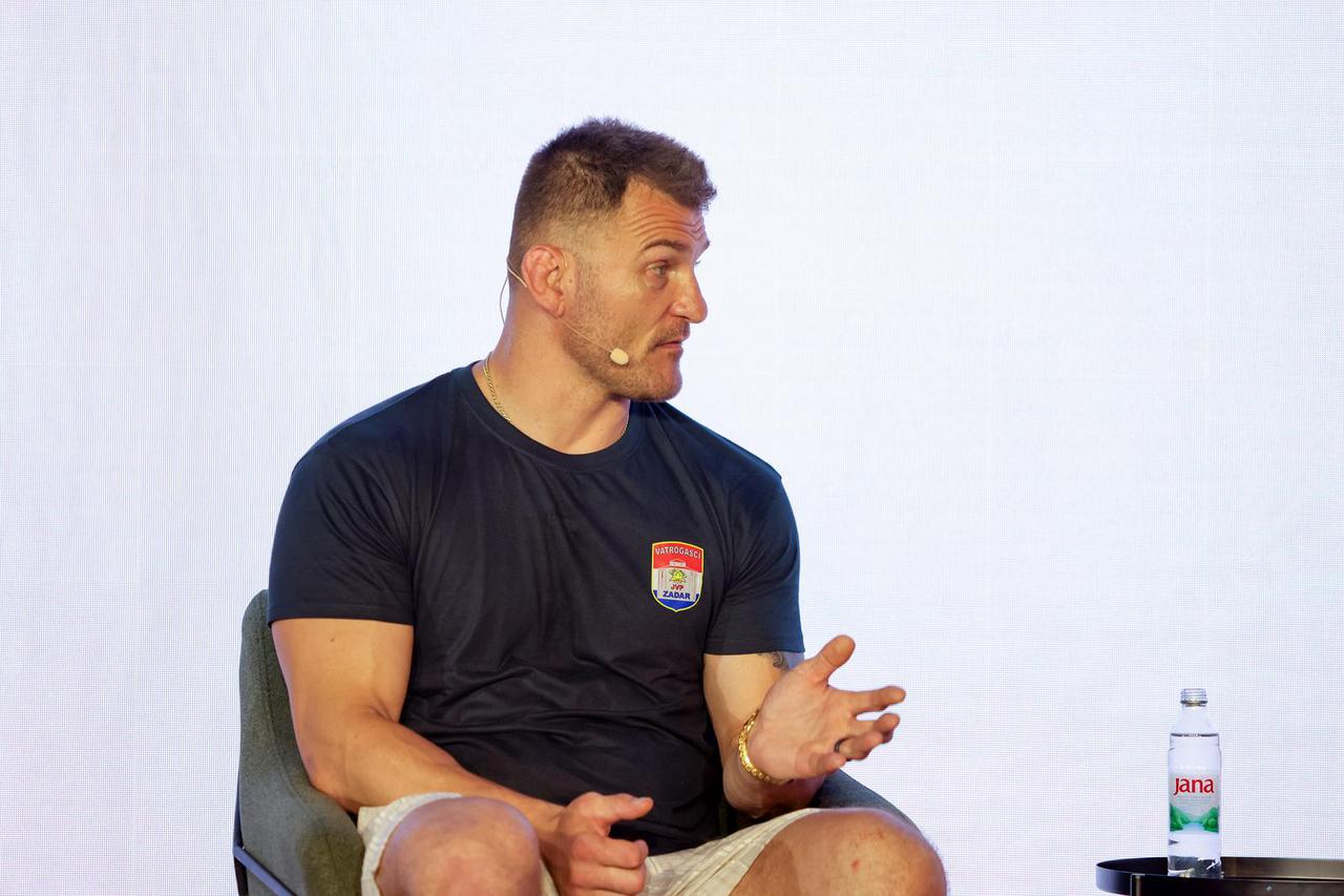 Petrčane: The homecoming of Stipe Miočić