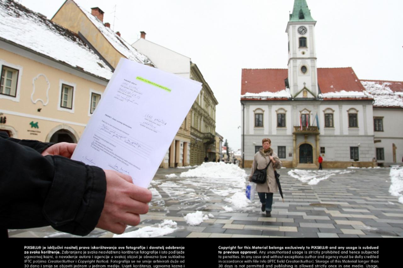 '03.04.2013., Korzo, Varazdin - Po Zakonu o pravu na pristum informacija gradjani imaju pravo zatraziti pristup informacijama od lokalne samouprave.  Photo: Marko Jurinec/PIXSELL'