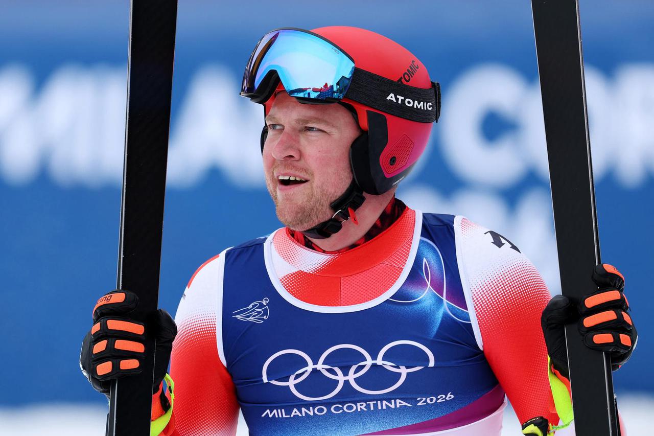 Milano Cortina 2026 Winter Olympics - Alpine Skiing - Men's Downhill Training