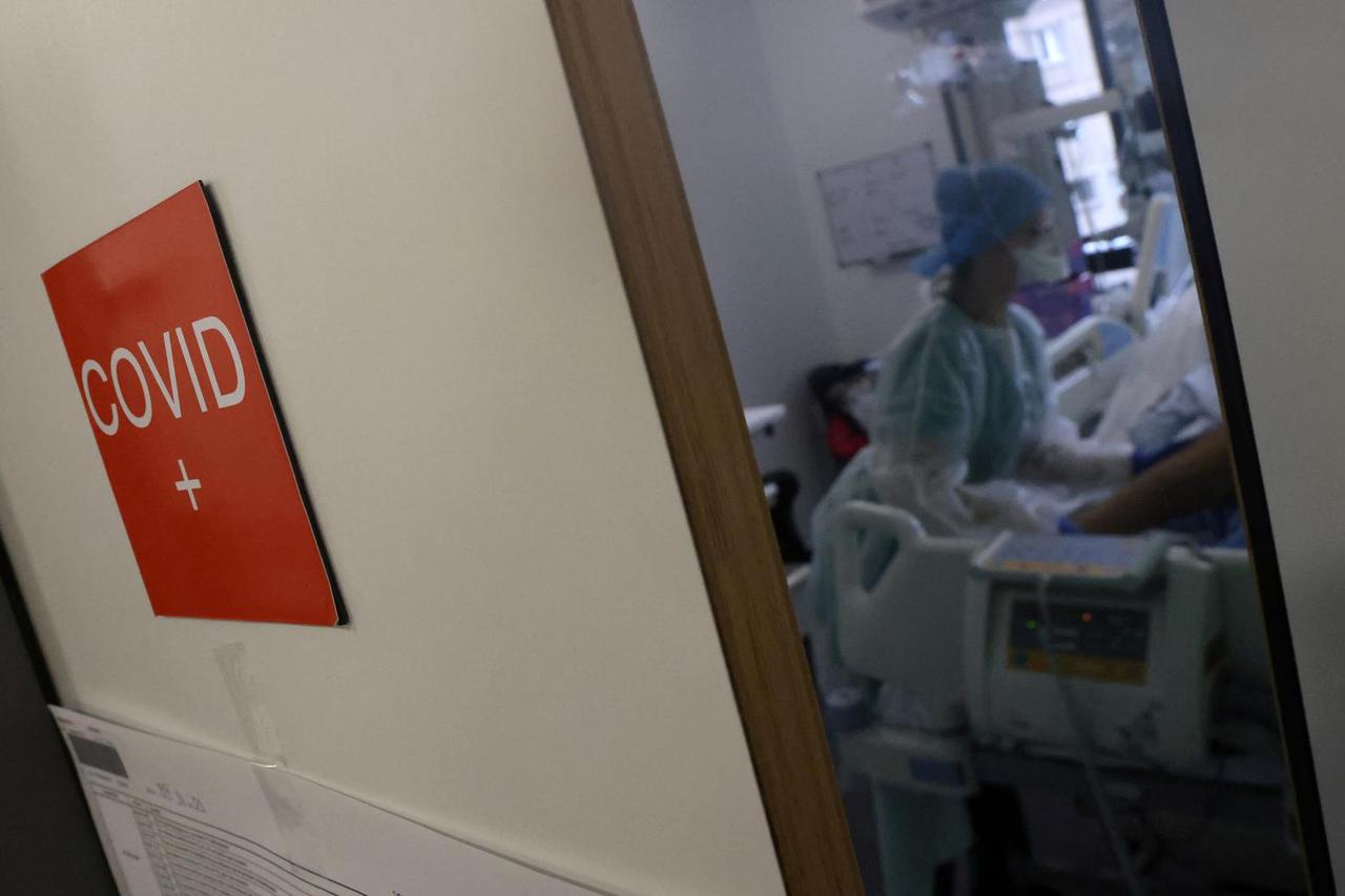 ICU for COVID-19 patients at hospital in Colmar