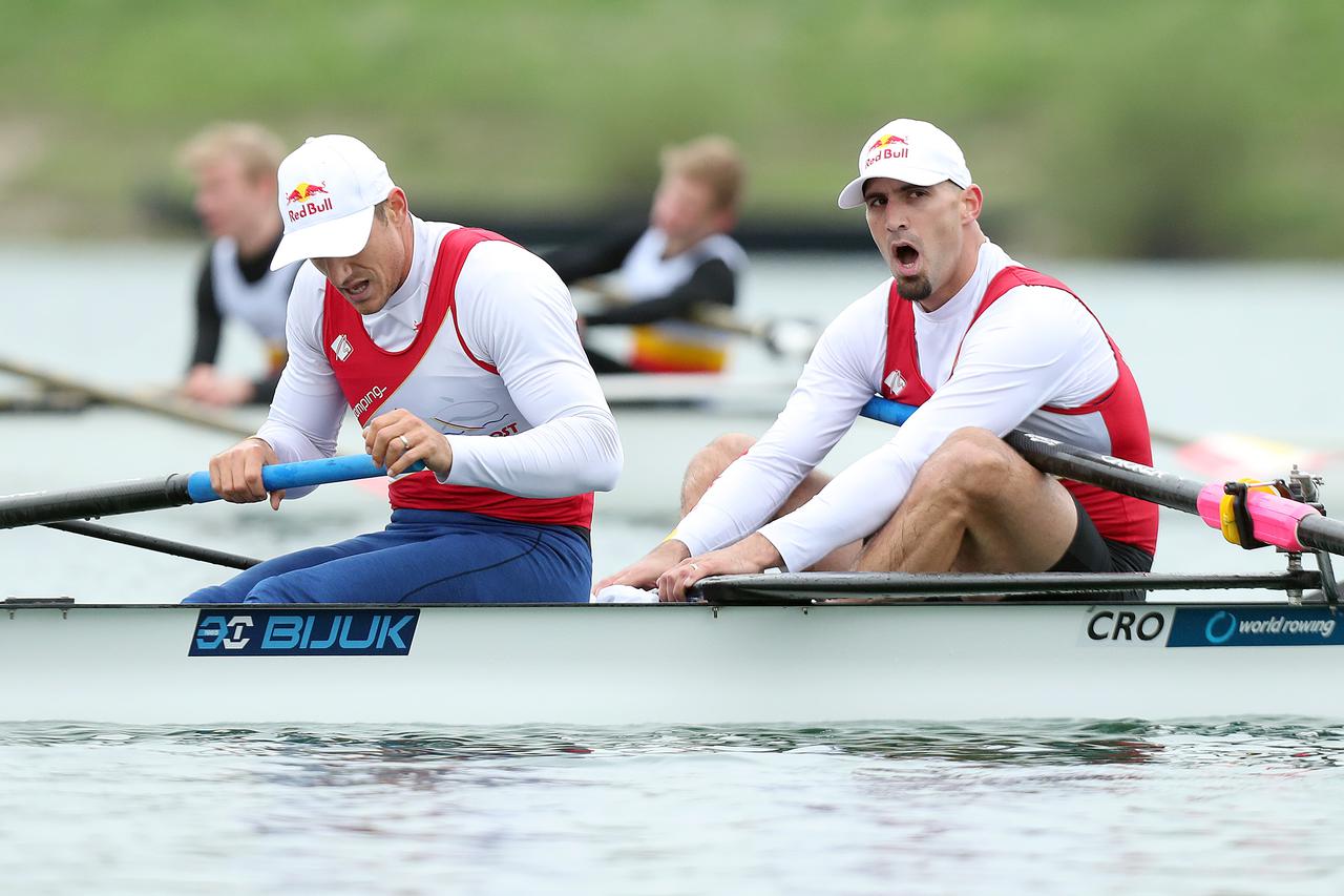 Valent i Martin Sinković