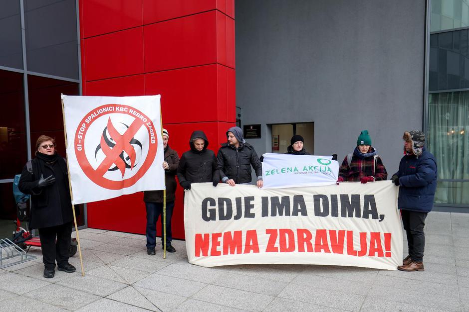 Zagreb: Konferencija za medije Zelene akcije i Građanske inicijative pod geslom Stop spalionici Rebro KBC Zagreb! 