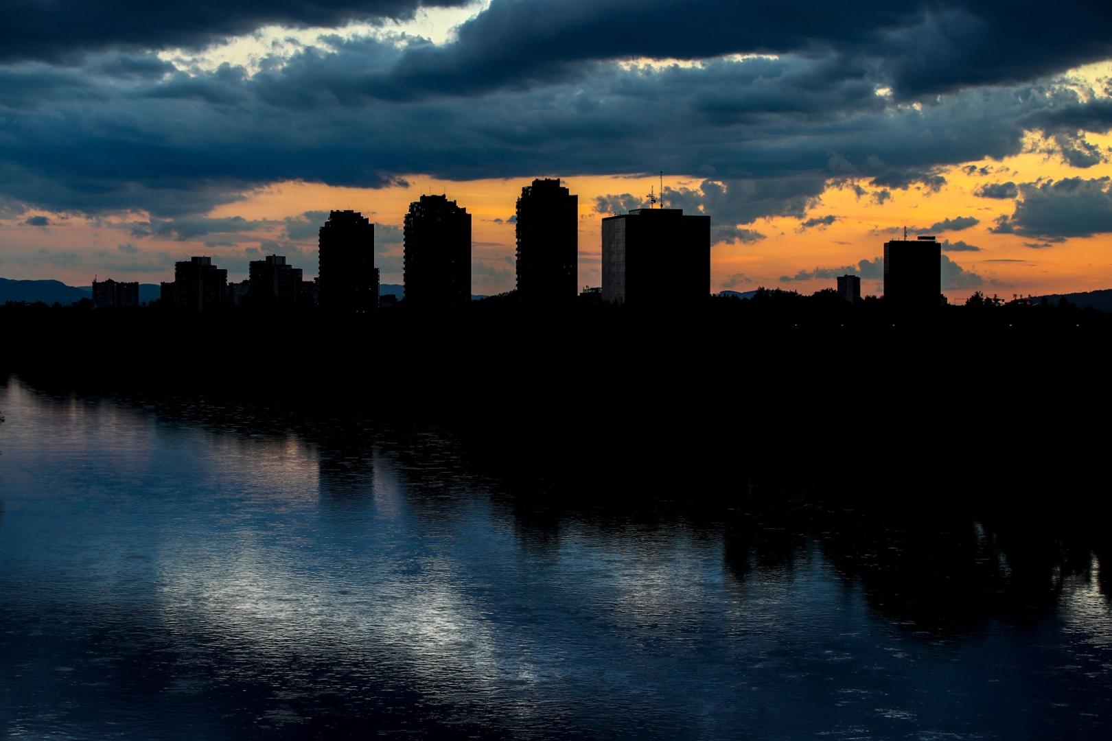 Zagrepčani su mogli uživali u zalasku sunca koji je uslijedio nakon grmljavinskog nevremena. 