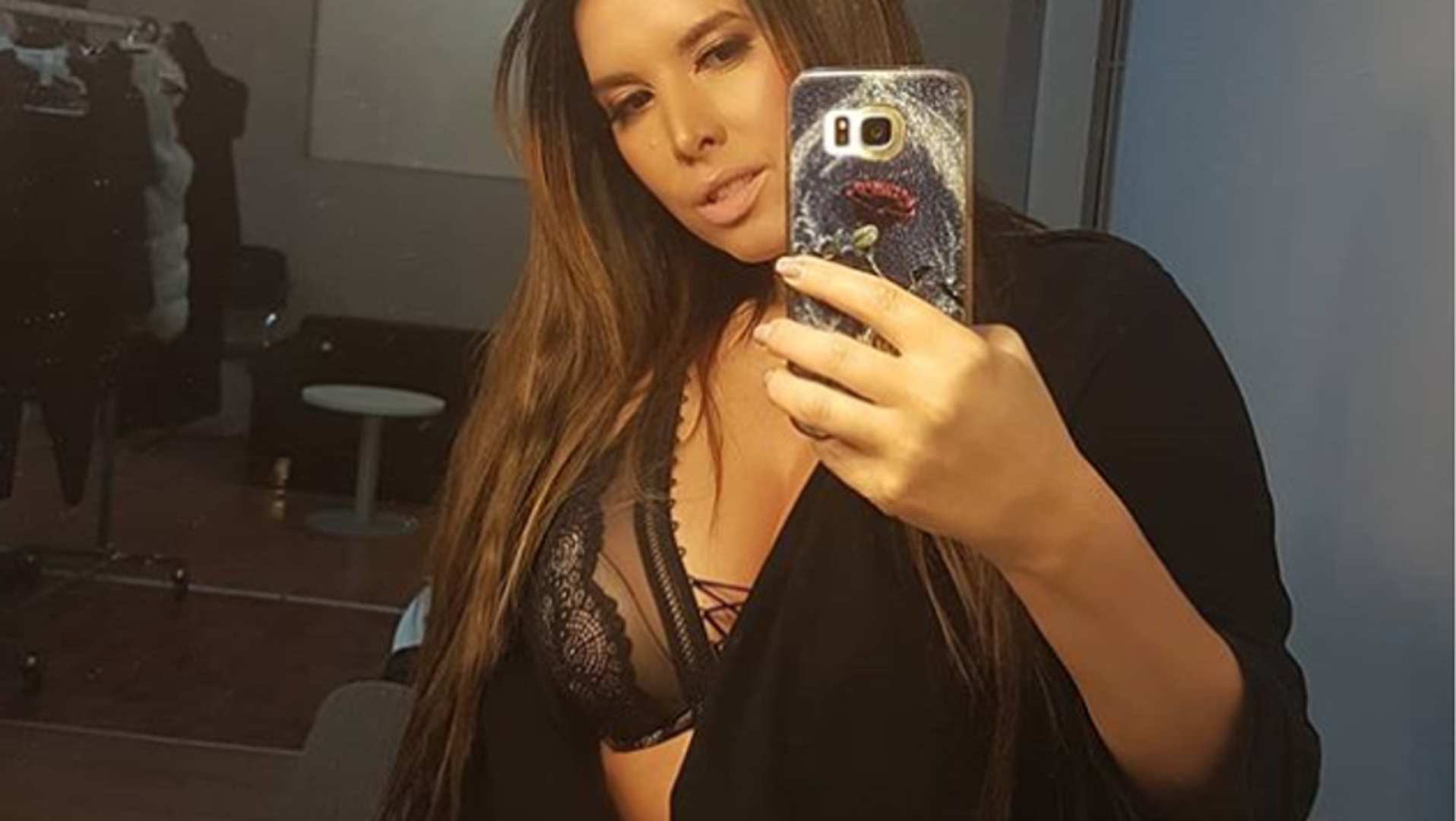 Vatreno za vatrene, poručila je