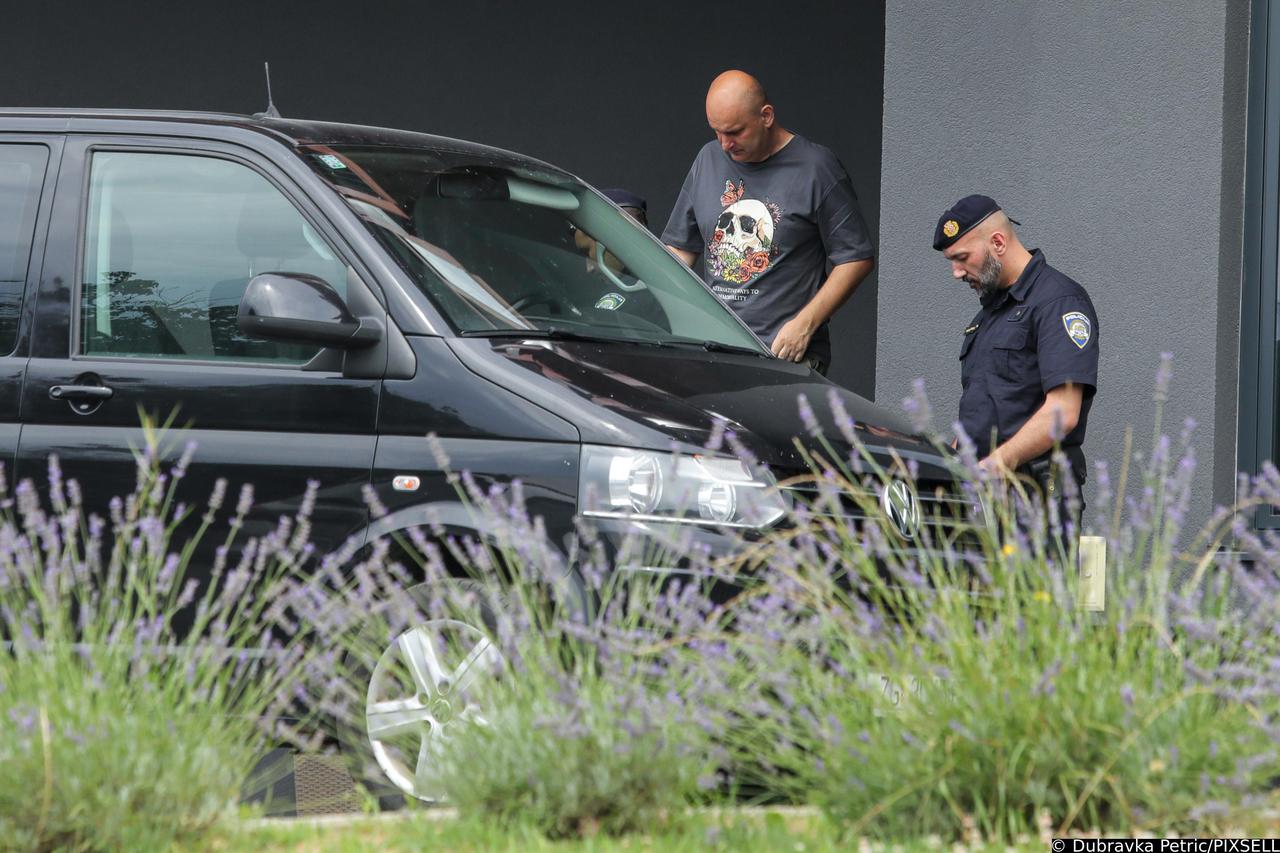 Rezovac: Istražitelji odvode Tomislava Tolušića iz vinarije Apolitico