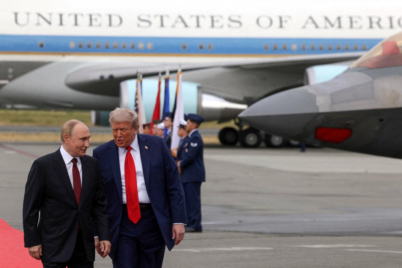 FILE PHOTO: U.S. President Trump meets with Russian President Putin in Alaska