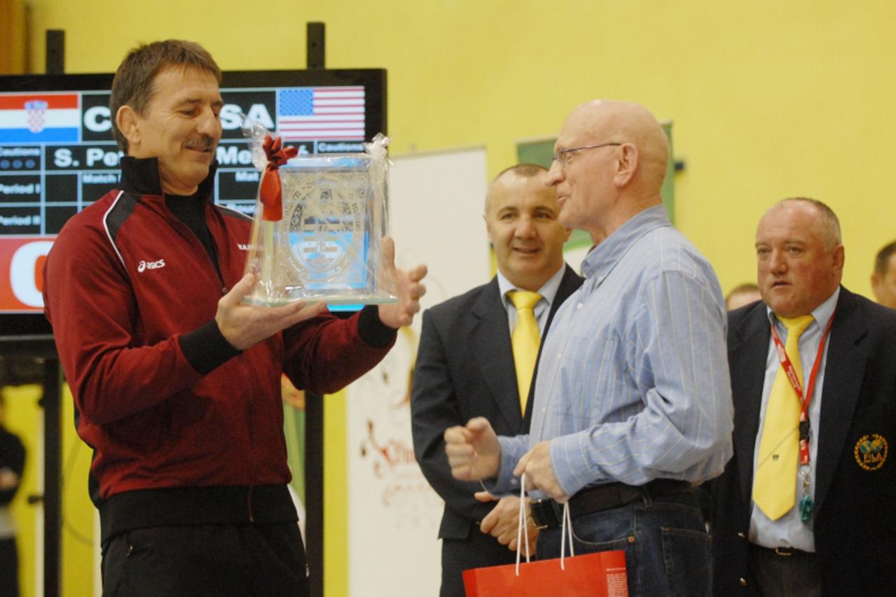 'sport, 04.03.2010., varazdin, prijateljski susret u hrvanju nizmedju reprezentacija hrvatske i sjedinjenih americkih drzava, pomocni trener americke reprezentacije momir petkovic Photo: Marko Jurinec