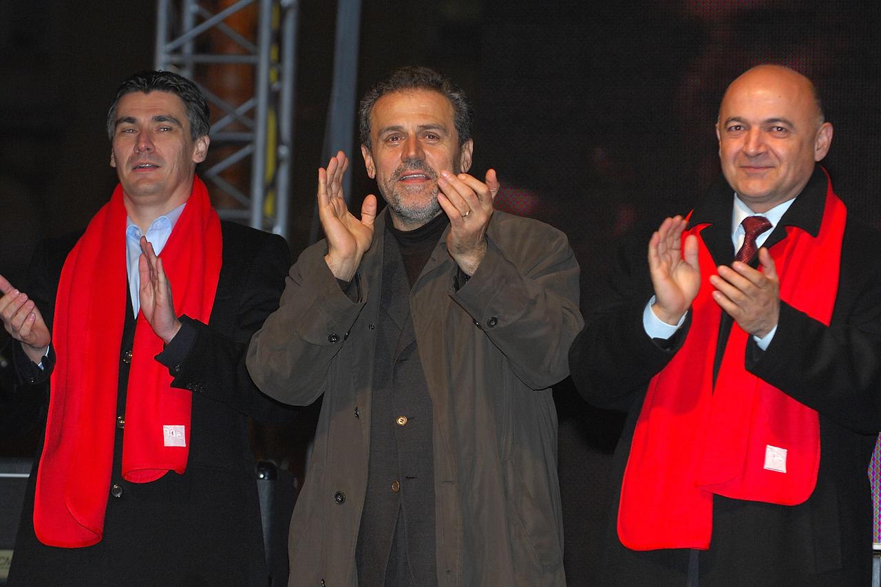 Usponi i padovi neuništivoga gradonačelnika u sedam slika