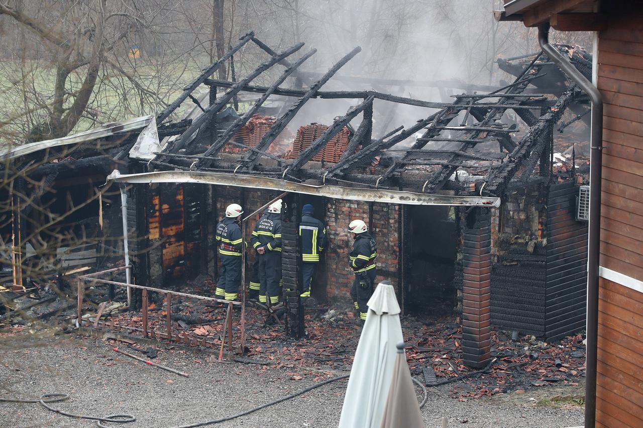 U požaru u staračkom domu u Andraševcu smrtno stradalo šest osoba