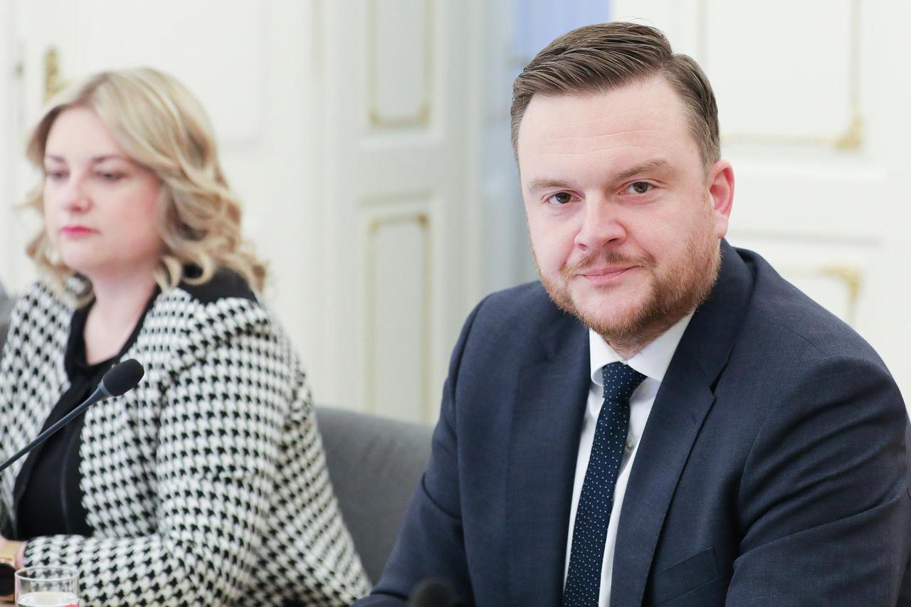 Zagreb: Vlada predložila državni proračun za 2023. godinu