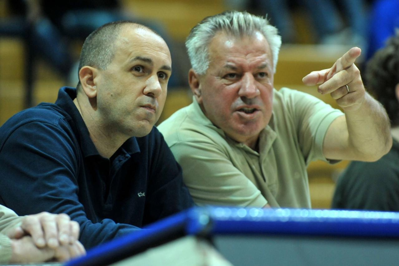 'sport......zagreb.....10.10.2009.  Dvorana Drazena Petrovica - NLB liga, Cibona - Siroki / drazen anzulovic photo: Marko Lukunic / VLM'
