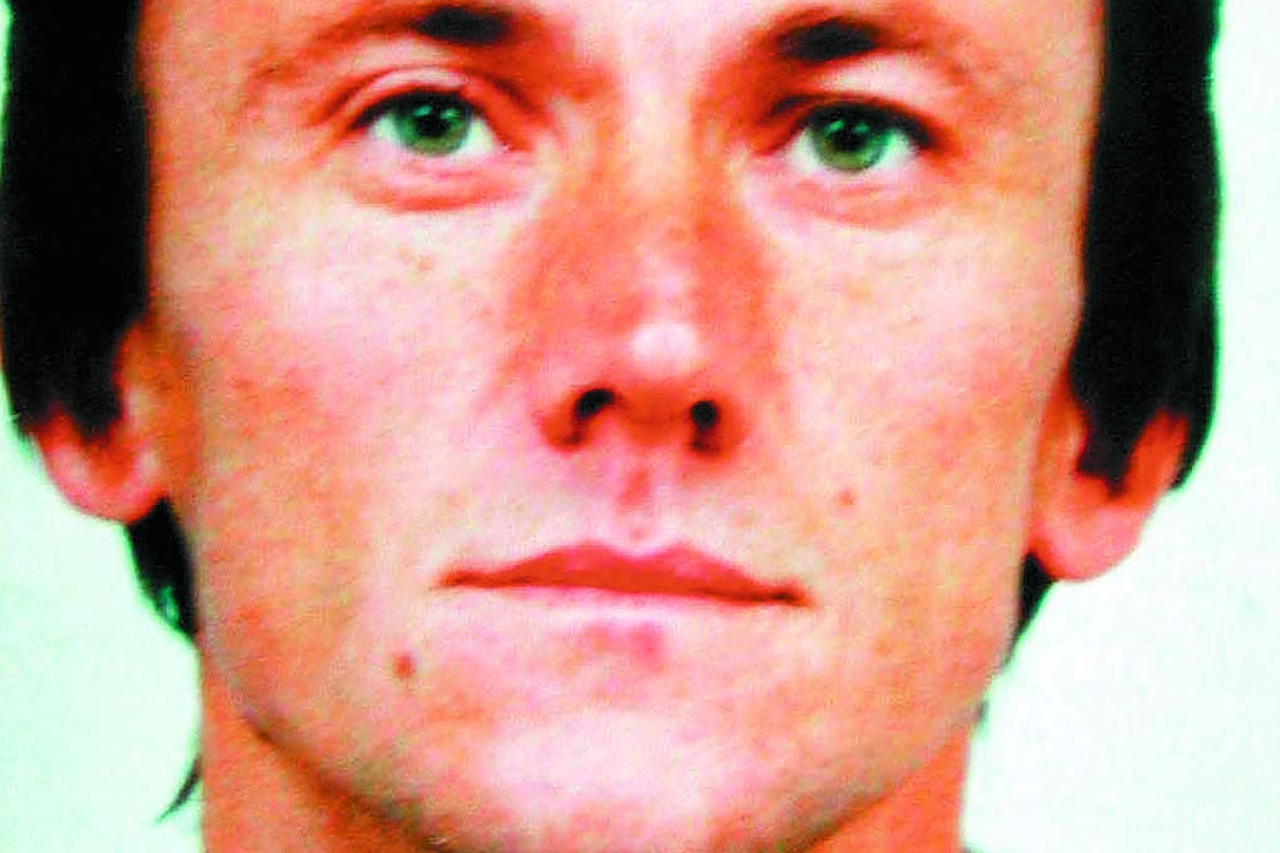 za crn-sisak-29092002 toth-miljenko toth - uz tekst z.grgurinovica snimio nikola cutuk