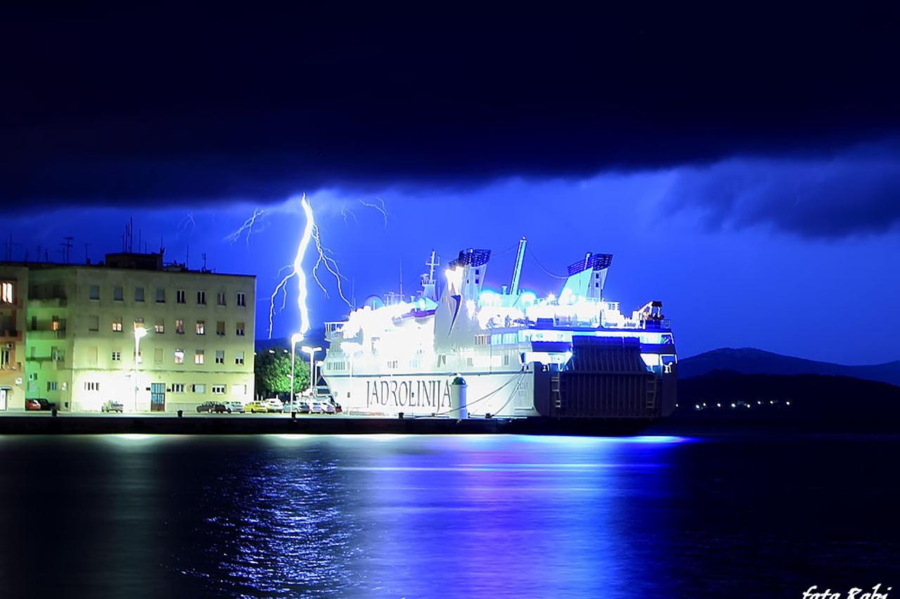 munje, oblaci, oluja (1)