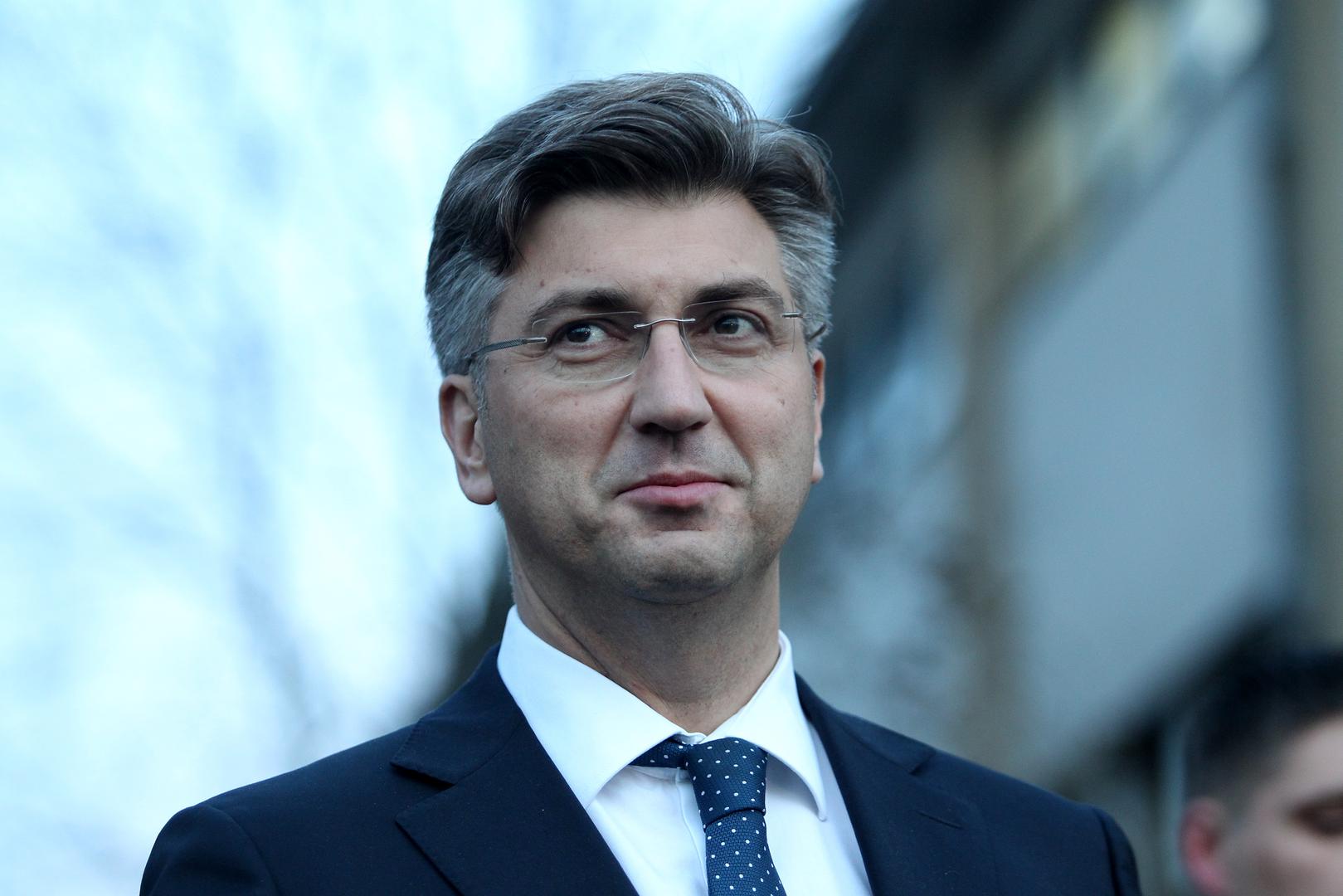 Hrvatska je u međuvremenu ušla u schengenski prostor i europodručje, a nabava borbenih aviona Rafale označila je važan korak u modernizaciji ratnog zrakoplovstva.