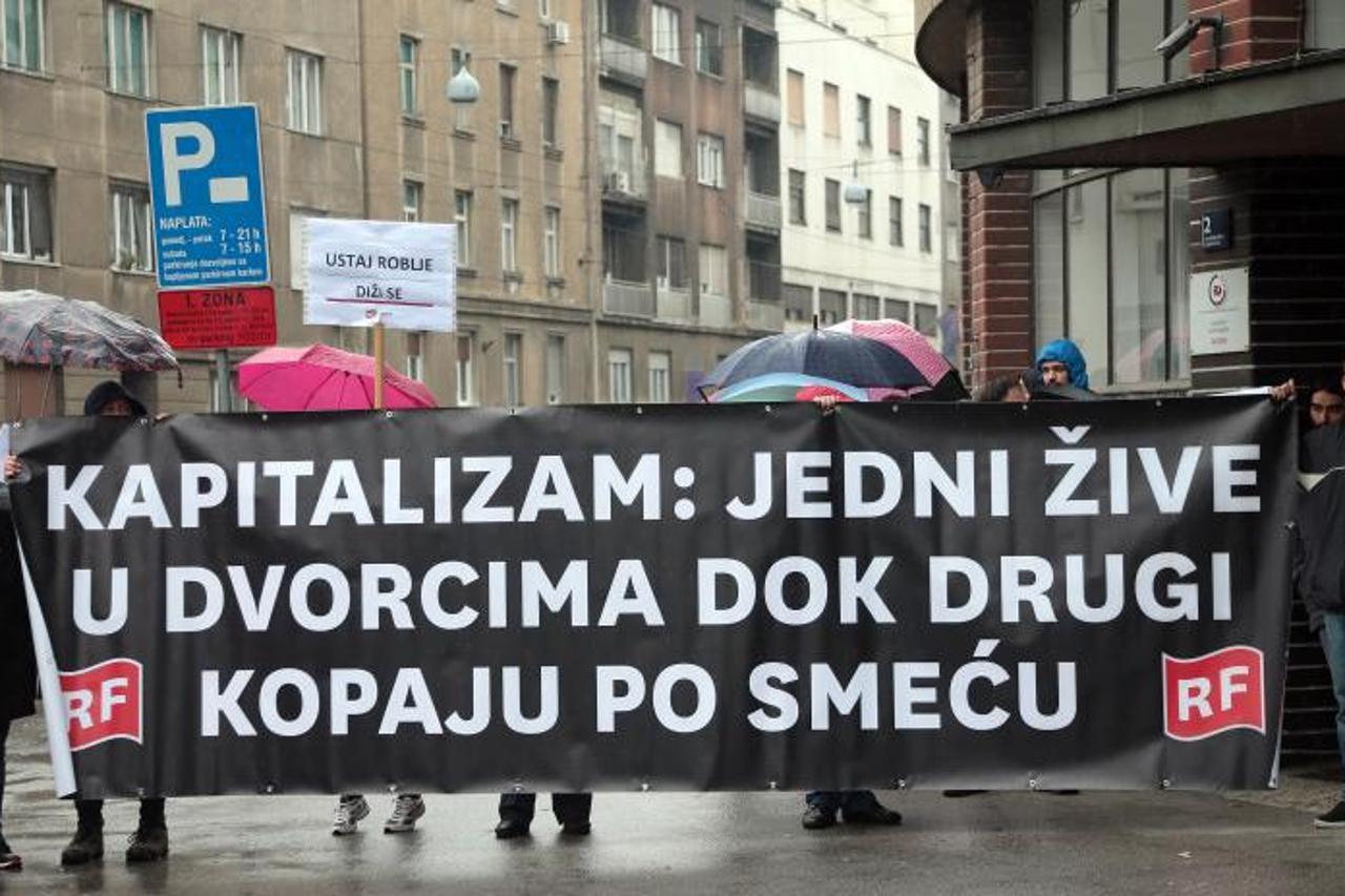"Kapital napada, radnice i radnici vrijeme je za otpor" slogan je druge sindikalne povorke