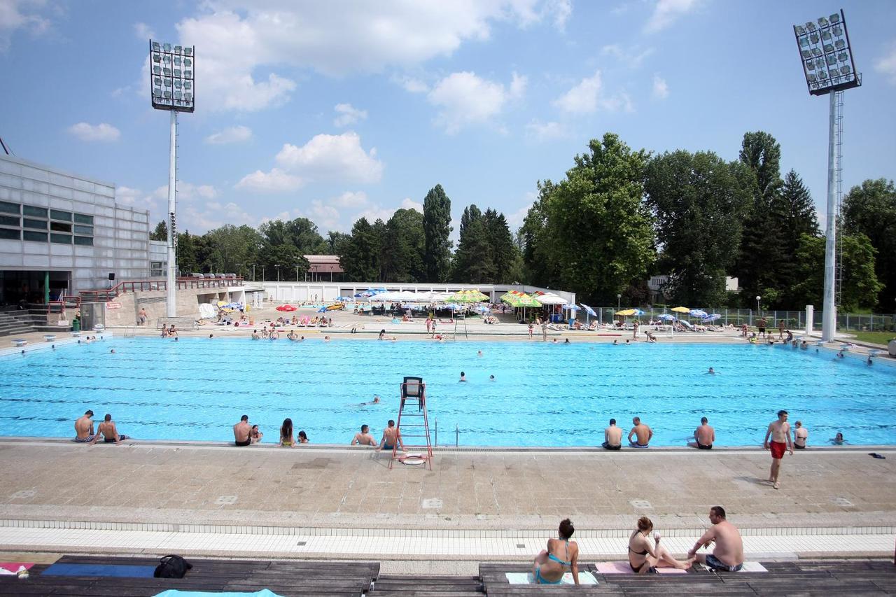 bazen Mladost