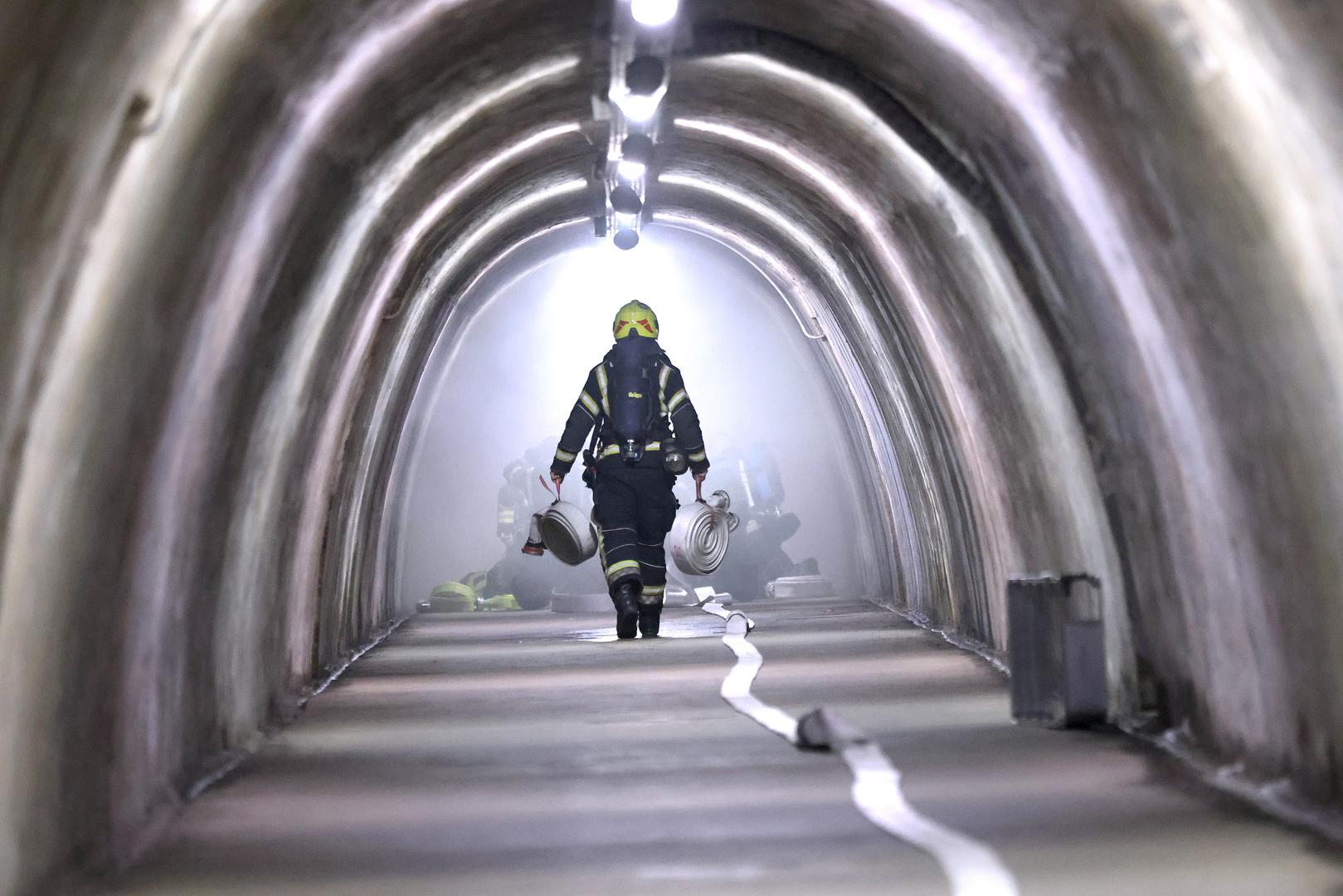 Vježbu je organizirala Vatrogasna postrojba Zagreb, a prema njihovoj objavi trajala je od 10 do 12 sati.