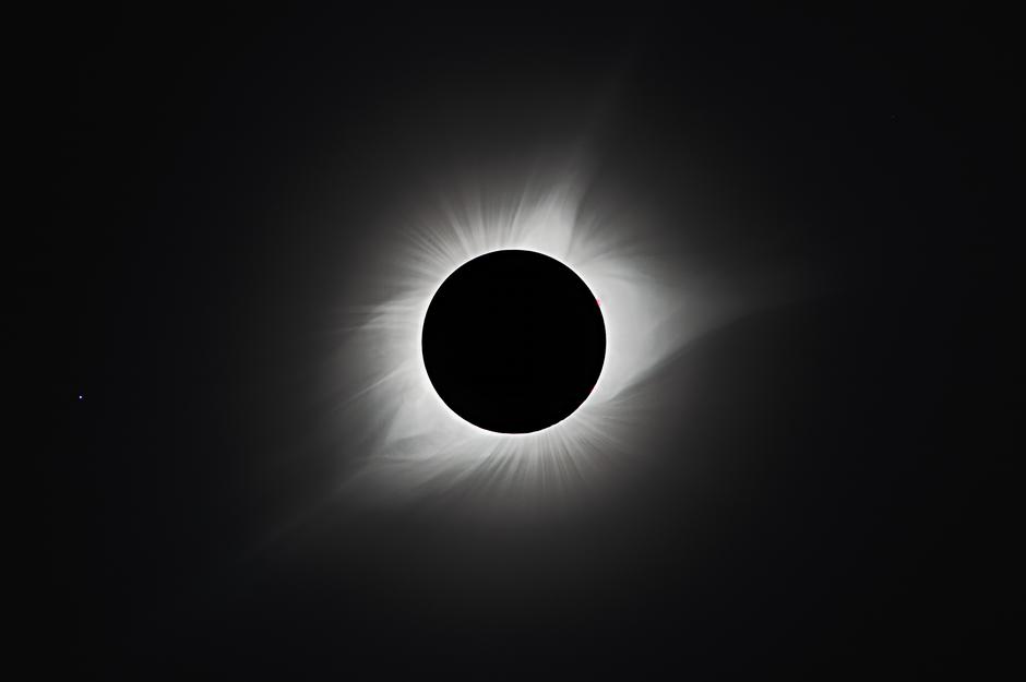 Boris Štromar i praćenje pomrčine Sunca