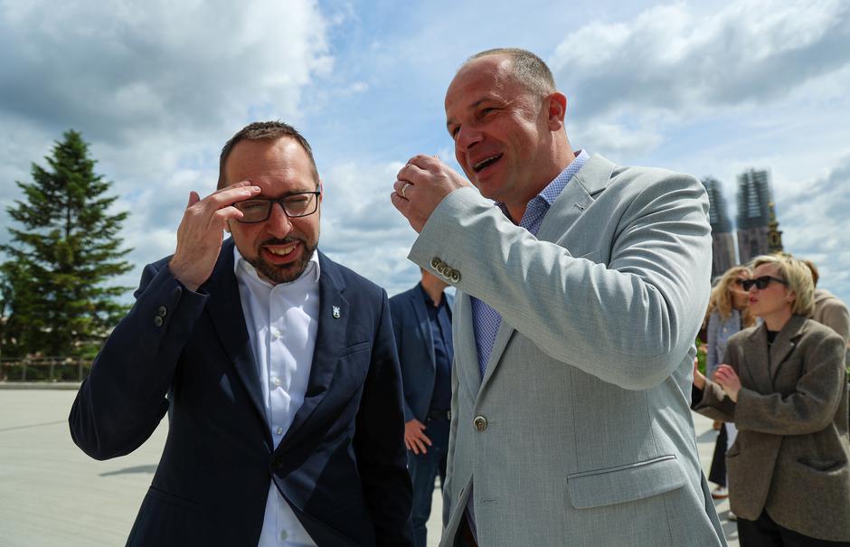 Zagreb: Završna konferencija za medije Tomislava Tomaševića i Siniše Hajdaša Dončića