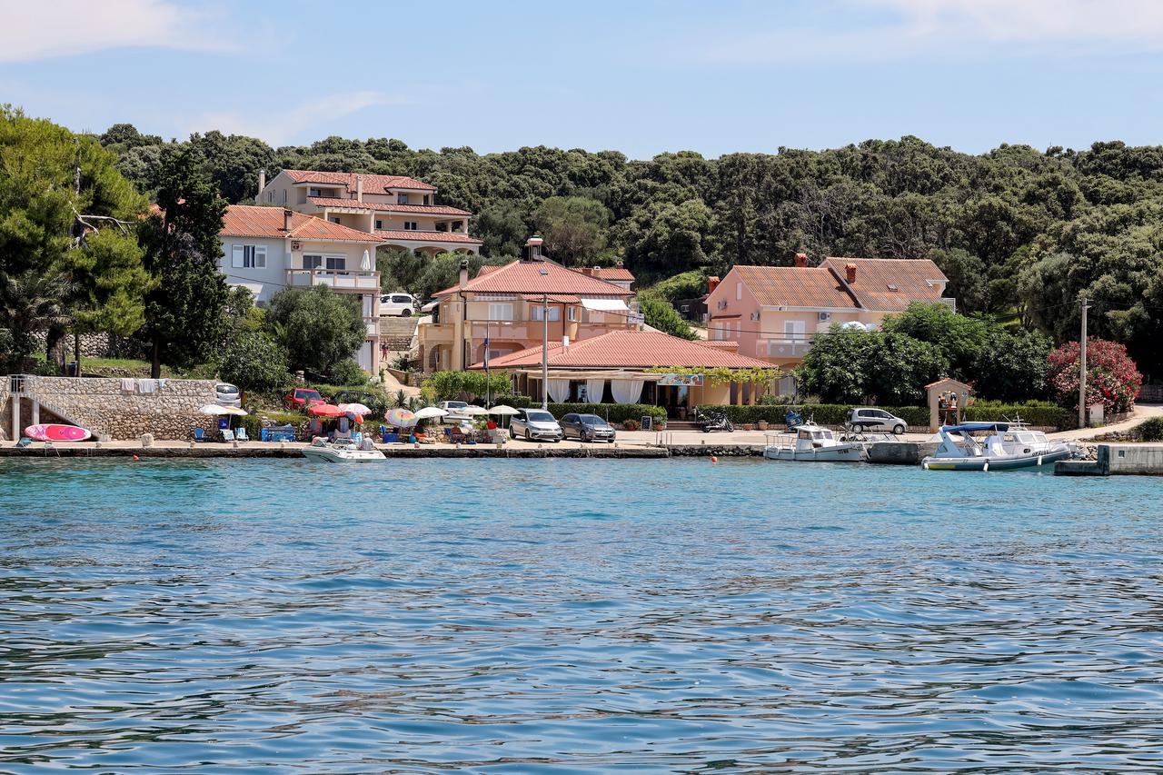 Jakišnica: Turistička patrola i Večernjakove zvijezdice
