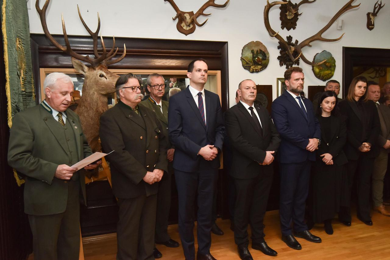 Zagreb: Komemoracija u povodu smrti predsjednika Hrvatskog lovačkog saveza Đure Dečaka