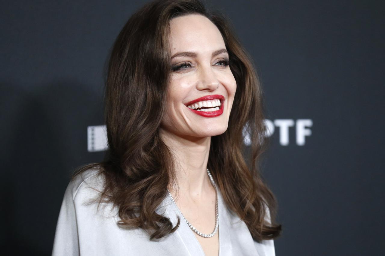 Angelina Jolie