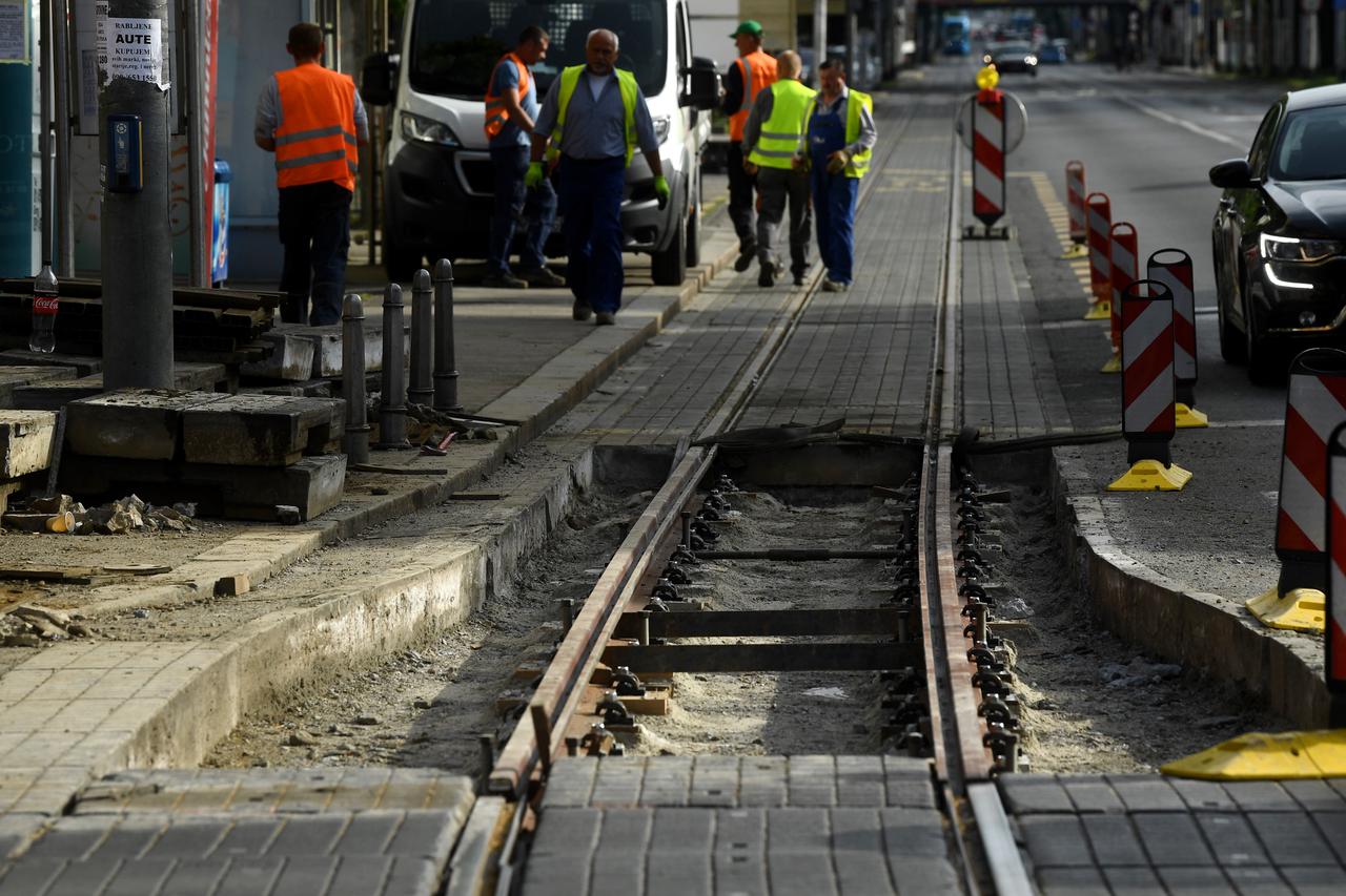 Zagreb: Radovi na tramvajskoj pruzi u Savskoj ulici