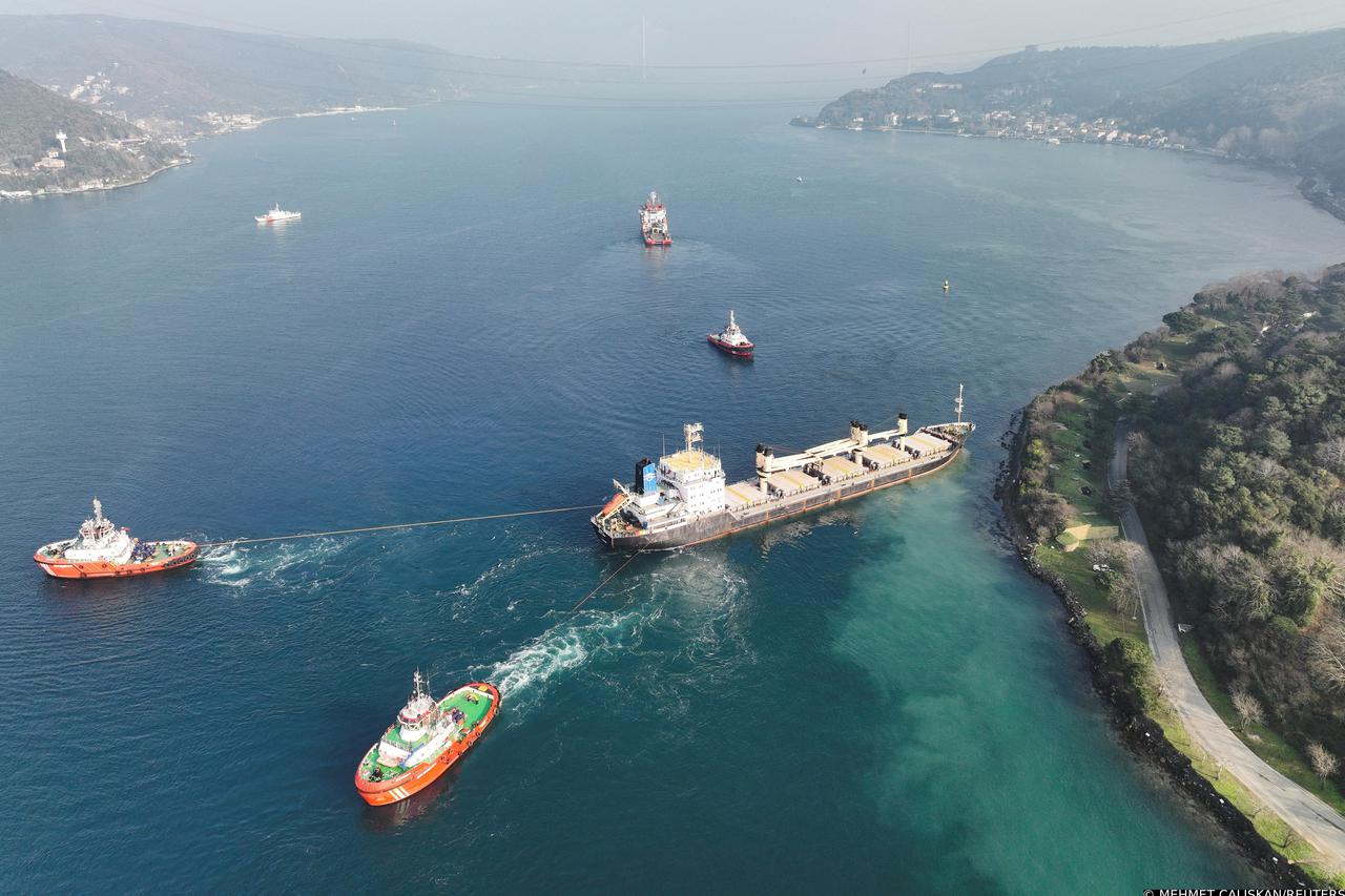 Palau flagged bulker MKK1, carrying grain under UN’s Black Sea grain initiative, is towed free after running aground in Istanbul's Bosphorus