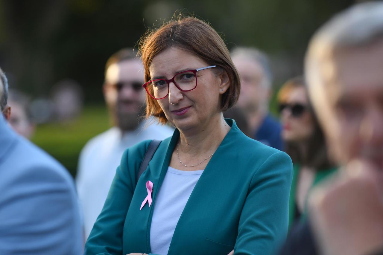 Oroslavje: Otkrivanje spomenika Josipu Mikulcu, prvom "influenceru" u povijesti