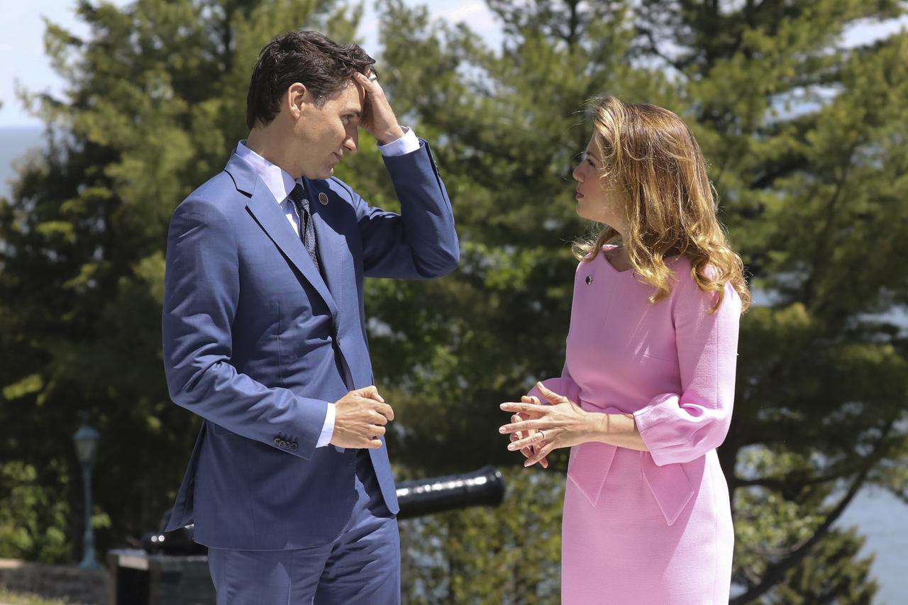 Pool - Justin Trudeau et sa femme accueillent Donald J. Trump dans le cadre du sommet du G7 au Canada