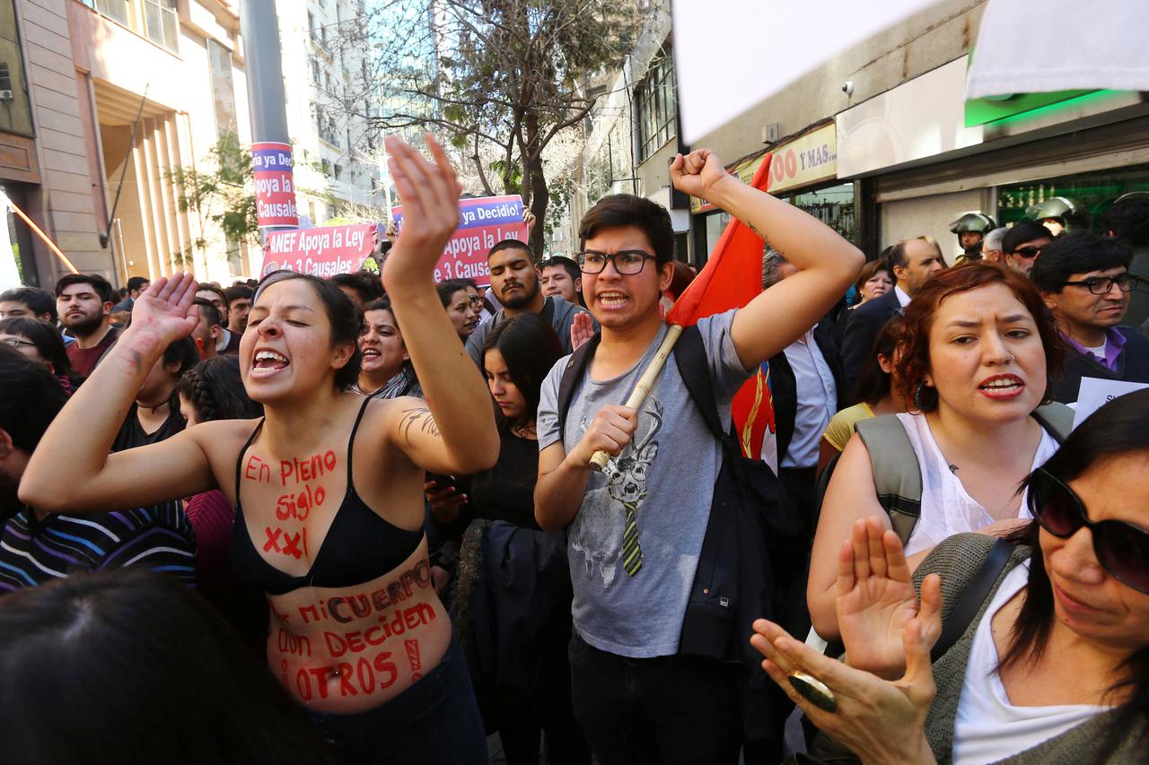 Čile: prosvjedi za i protiv pobačaja