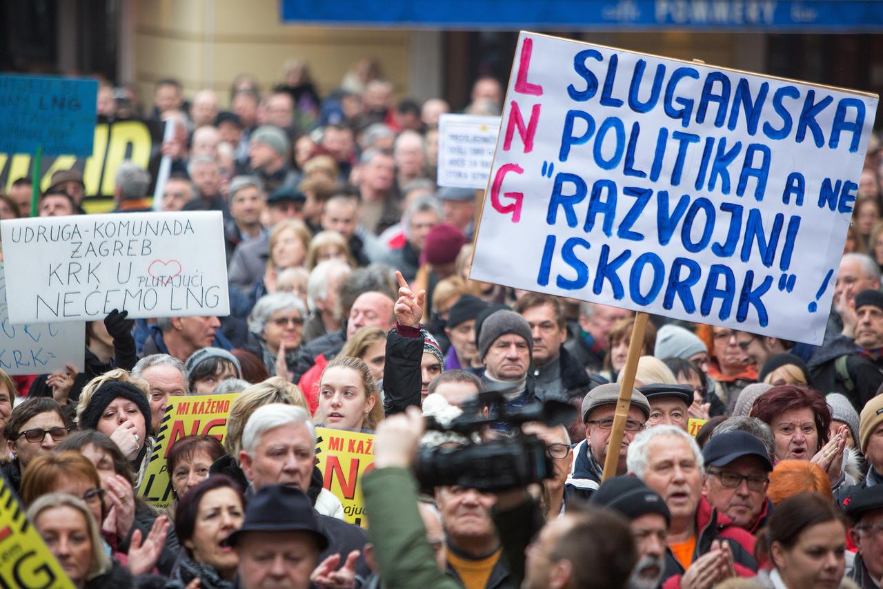 Rijeka: Prosvjed protiv plutajućeg LNG terminala na Krku
