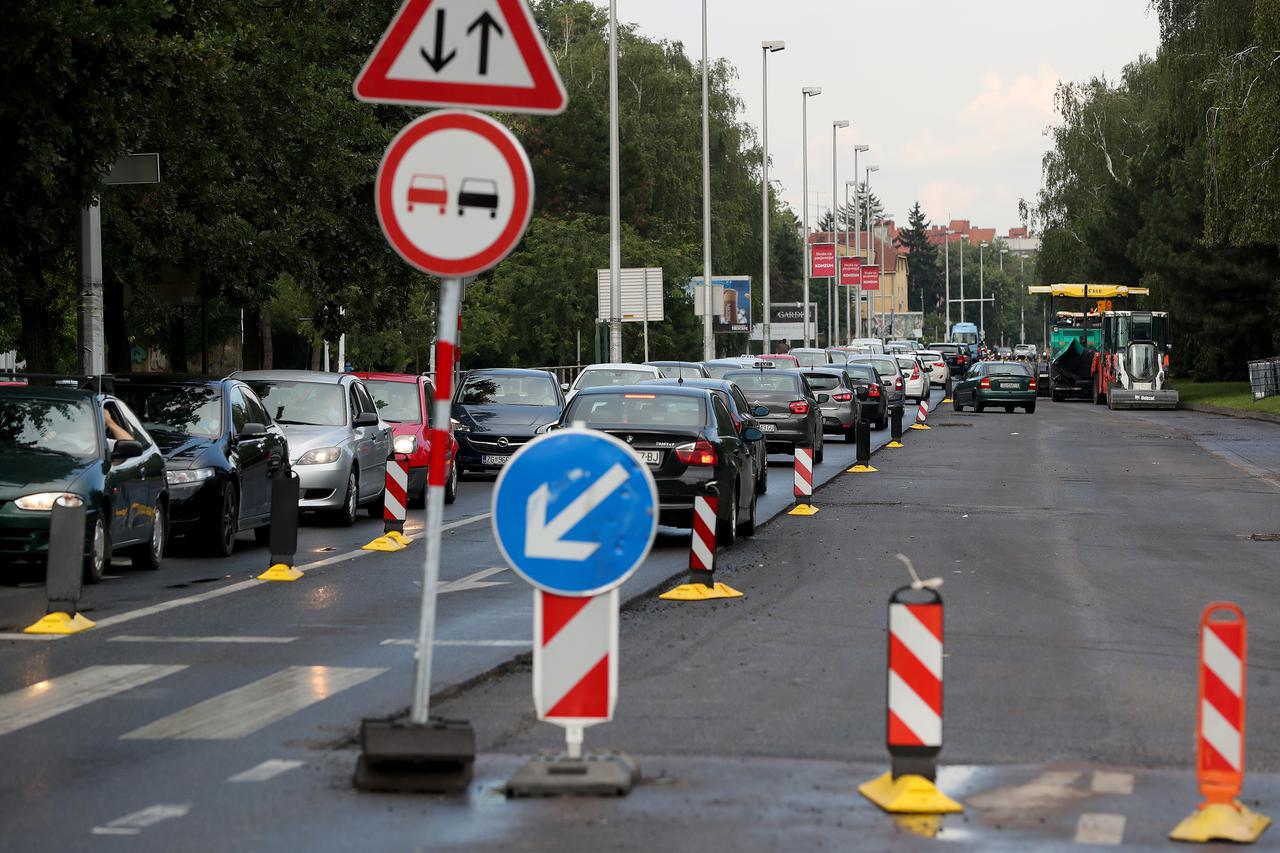 Zagreb: Zbog nestanka struje obustavljen tramvajski promet u centru grada