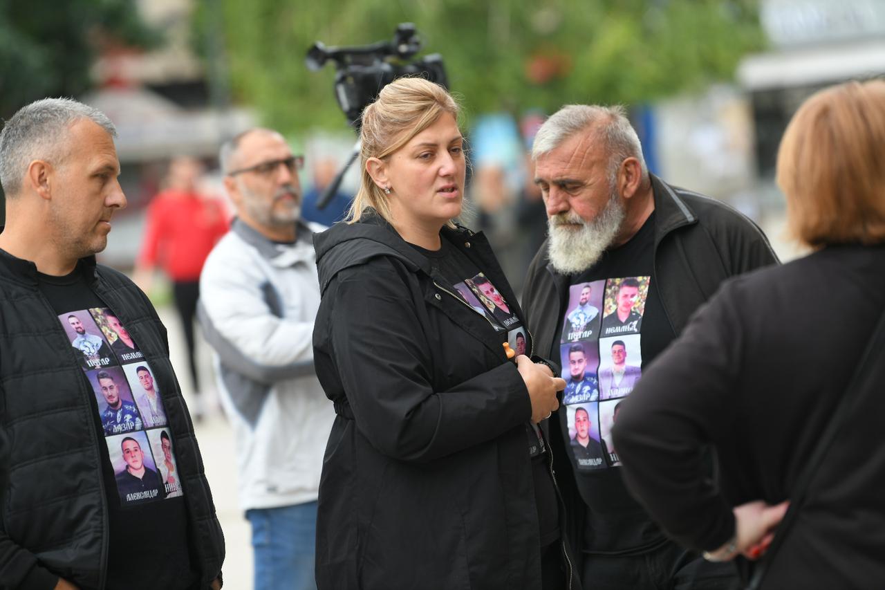 Smederevo: Roditelji stradalih napali masovnog ubojicu Uroša Blažića