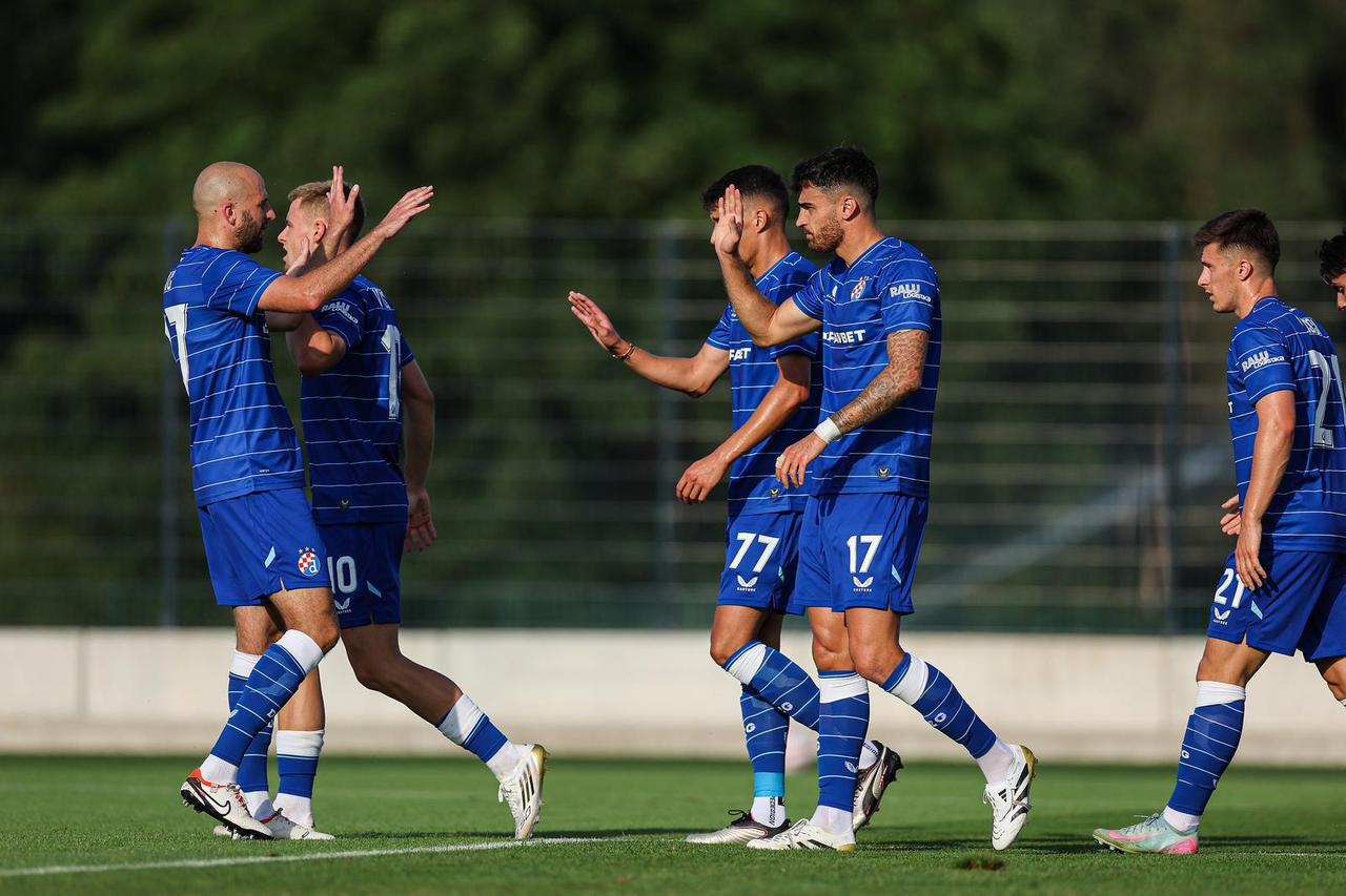 Radomlje: Prijateljska utakmica, GNK Dinamo - NK Radomlje